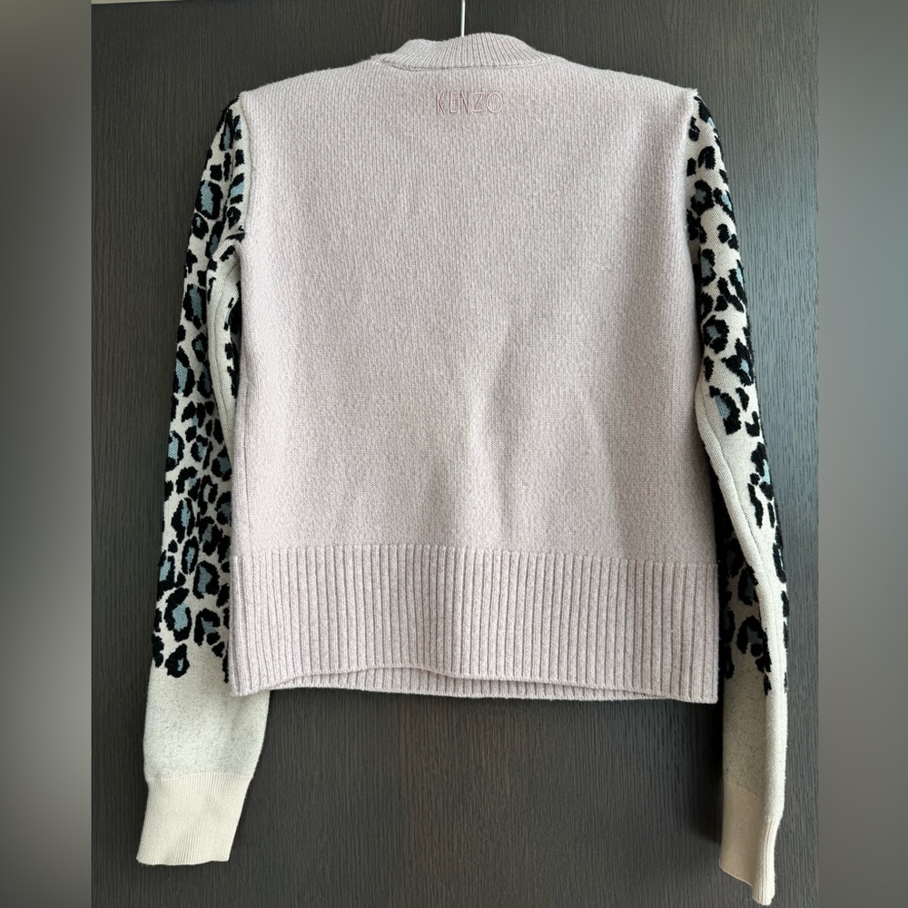 Kenzo Pink Leopard Sweater, size XS, warm and comfy! - Picture 15 of 16